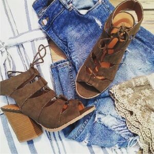 Olive bootie lace up block heel booties boots heel